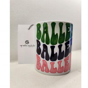 Gretos Gylytės puodelis "Ballerina Painted"